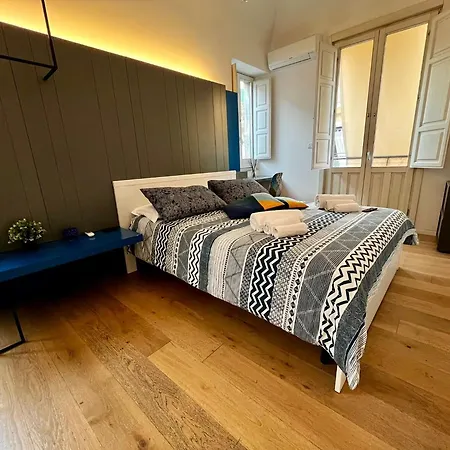 招待所 Dimora Del Mercante 卡塔尼亚